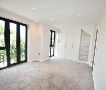 Oak End Way, Gerrards Cross, Buckinghamshire,SL9 - Photo 6