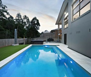 SPACIOUS FAMILY RETREAT WITH PARKLAND BACKDROP - Photo 3