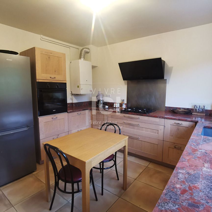 Location Maison 4 pièces 98m² - Photo 1