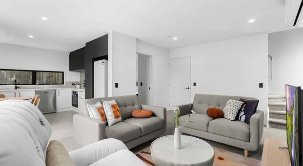 Come Be Delighted! - Photo 1