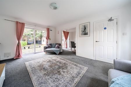 Salmond Road, Reading - Photo 3