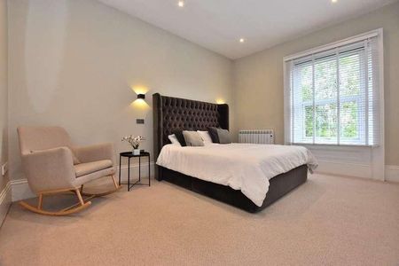 The Causeway, Dunmow, CM6 - Photo 5