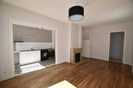 Location Appartement 3 pièces 66m² ST LO 50000 - Photo 2