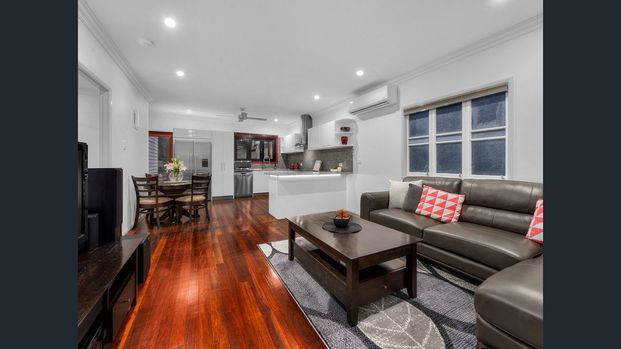 4 White Street, Everton Park QLD 4053 - House For Rent | Domain - Photo 1