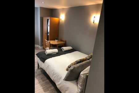 Studio Flat, Rosemont Road, W3 - Photo 4