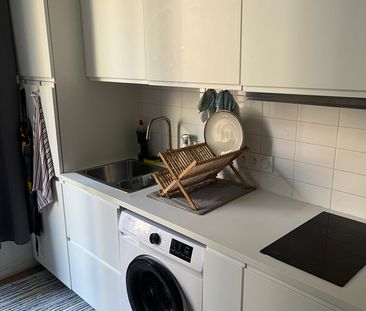 Location Appartement 2 pièces 35m² MARSEILLE 1er - Photo 4