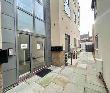 2 Bedroom Flat To Let - Photo 6