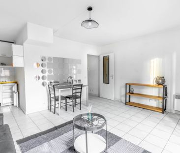NICE CENTRE - QUARTIER FLEUR - STUDIO MEUBLE - Photo 4
