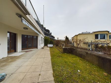 Generous 3.5-room terrace apartment in Bülach - Photo 4