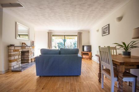 1 bedroom bungalow to rent - Photo 3