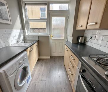 5 bedroom house to rent - Photo 4