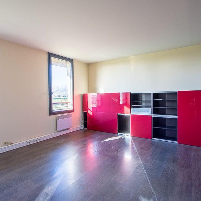 Location BUREAUX EN PLEIN COEUR DU BASSIN DE DISNEY / VAL D'EUROPE - Photo 1