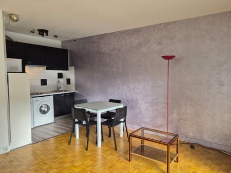 APPARTEMENT T2 A LOUER - PARIS 16EME ARRONDISSEMENT Trocadéro - 42 m - 1 715 € - Photo 4