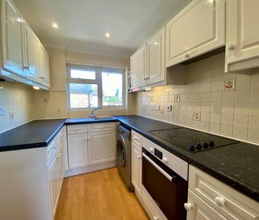 2 bedroom maisonette to rent - Photo 3