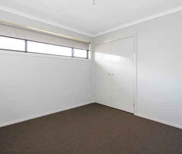 Large Family Home - Photo 4