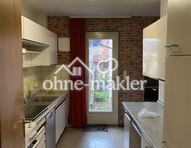 Mädels-WG, super günstig, super gemütlich, eigener Gartenteil - Foto 1