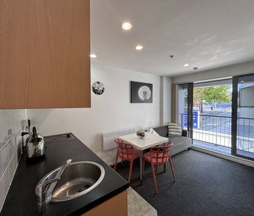 Kiwi On Queen, 205/421 Queen Street - Photo 4