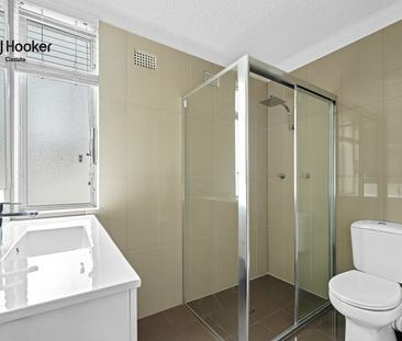 Bright & Modern 2 Bedroom Apartment - Photo 5