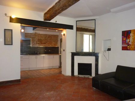 Bel appartement F2 meublé de caractère - Photo 2