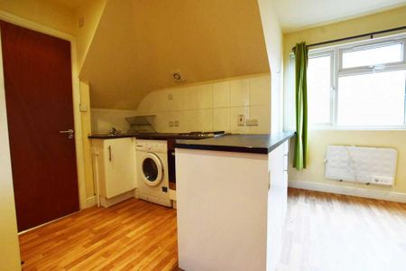1 bedroom terraced house to rent - Photo 4