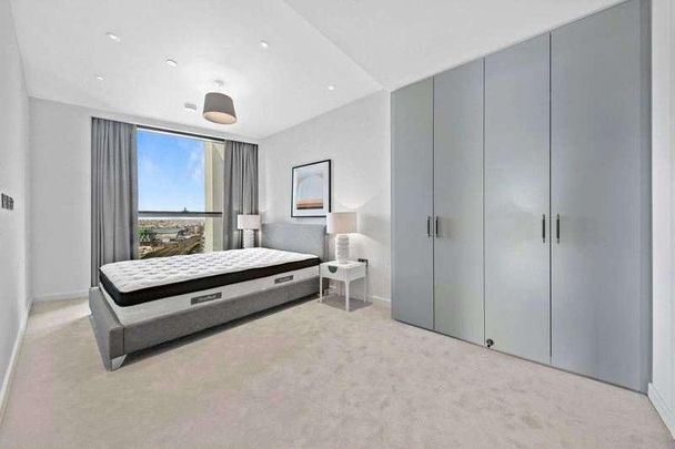 Thames City, Carnation Way, London, SW8 - Photo 1