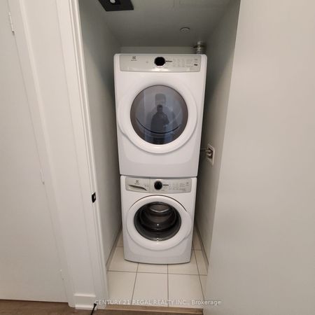 For Lease - 50 George Butchart Drive Unit# 609, Toronto, Ontario - Photo 5