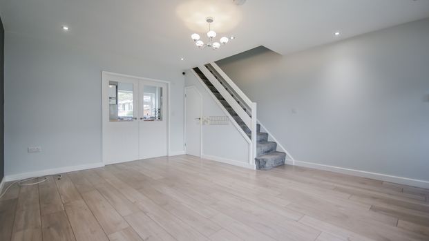 48 Hazelwell Crescent - Photo 1