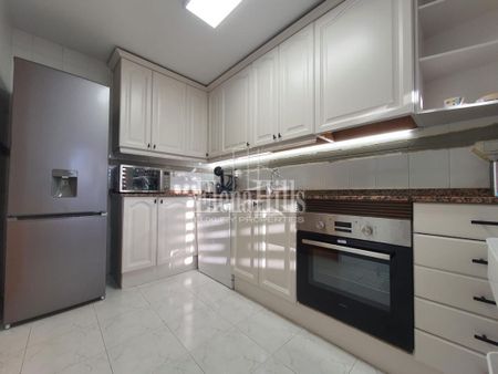 Beautiful apartment in Albir beach, Albir, Alicante - Photo 4