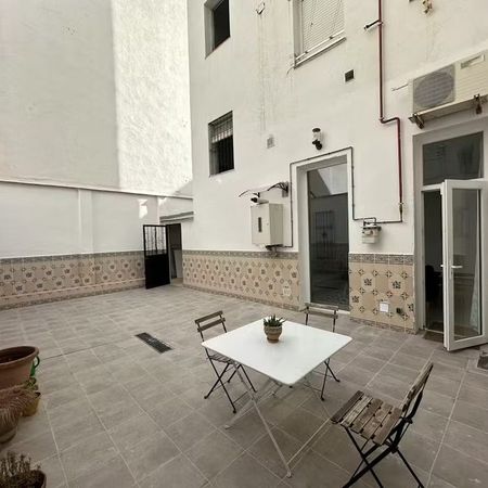 Calle de Cardenal Mendoza, Madrid, Community of Madrid 28011 - Photo 3