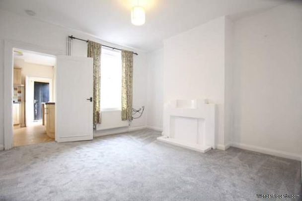 1 bedroom property to rent in Worcester - Photo 1