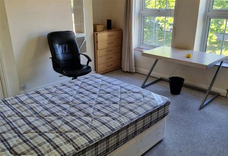 5 bedroom terraced house to rent - Photo 5