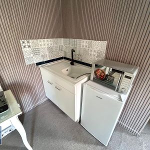 Location Appartement 1 pièce 18m² CHERBOURG-EN-COTENTIN 50100 - Photo 2