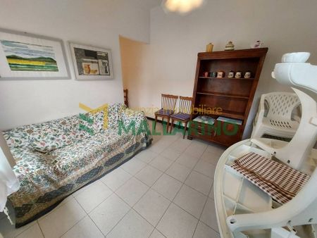 Quadrilocale Vico Scarrone, Centro, Finale Ligure - Foto 2