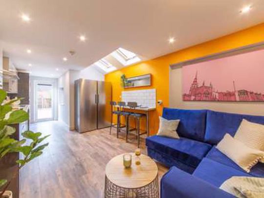 Bramble Street Room 2 - Photo 1