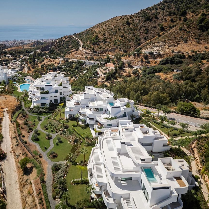 Apartamento planta baja en alquiler en Ojen - Foto 1