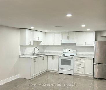 Property For Lease | W9047947 - Photo 5