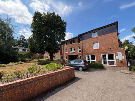 Homecedars House, Elstree Road, Bushey Heath, Hertfordshire, Wd, WD23 - Photo 3