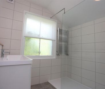 2 bedroom maisonette to rent - Photo 6