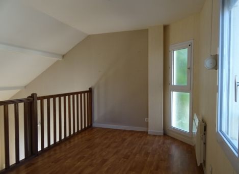 Appartement T1 bis en duplex à JOUX LA VILLE - Photo 1