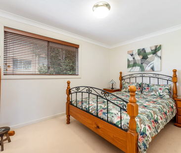 Spacious & Convenient Townhouse in Prime Hurstville Location - Photo 5