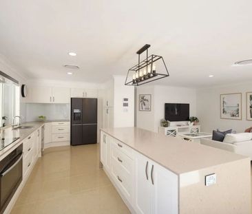 Experience Luxury, Serenity and Convenience - Photo 2