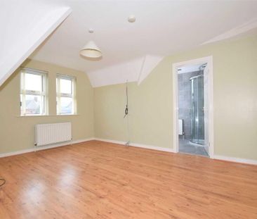 7 Mount Royal, Lisburn, BT27 5BF - Photo 5