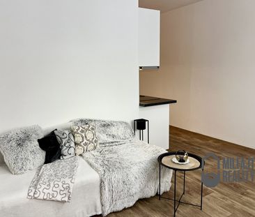 Pronájem bytu 1+kk 28 m² - Photo 1