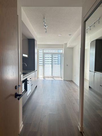 For Lease - 28 Interchange Street Unit# 2902, Vaughan, Ontario - Photo 4