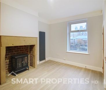 Wellington Street, Huddersfield - Photo 1