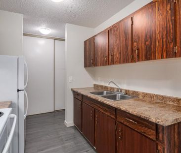 Classic Suite - 1 Bedroom - Photo 6
