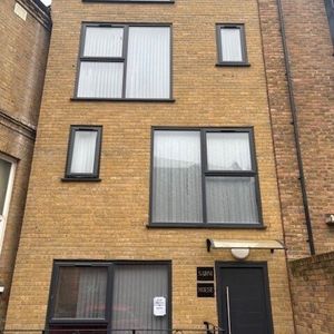 Alfred Road, LONDON - Photo 3