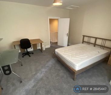 4 bedroom terraced house to rent - Photo 4