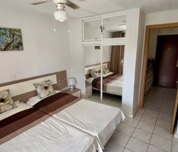 Alquiler de piso en Avenida de Bonanza, 1 - Photo 1