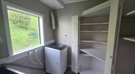 Charming Island Bay 3BR Home , Great location - Photo 2